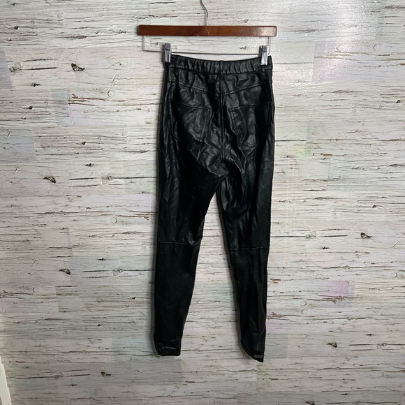 Aritzia wilfred free faux black leather pants size 00 - Picture 7 of 8